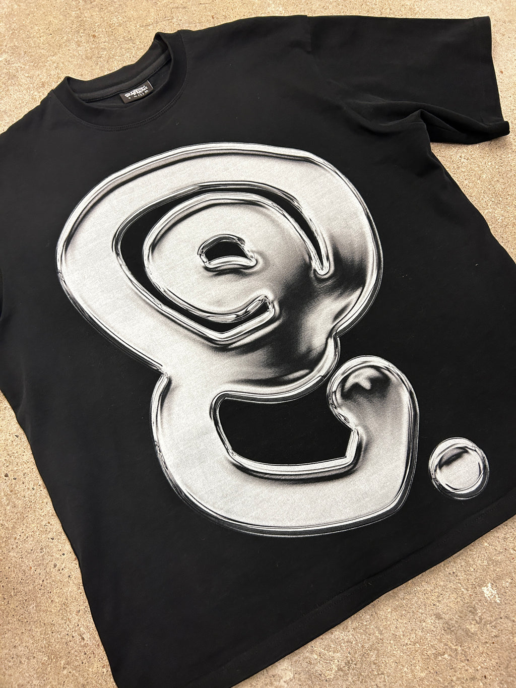 Quratee Chrome tshirt