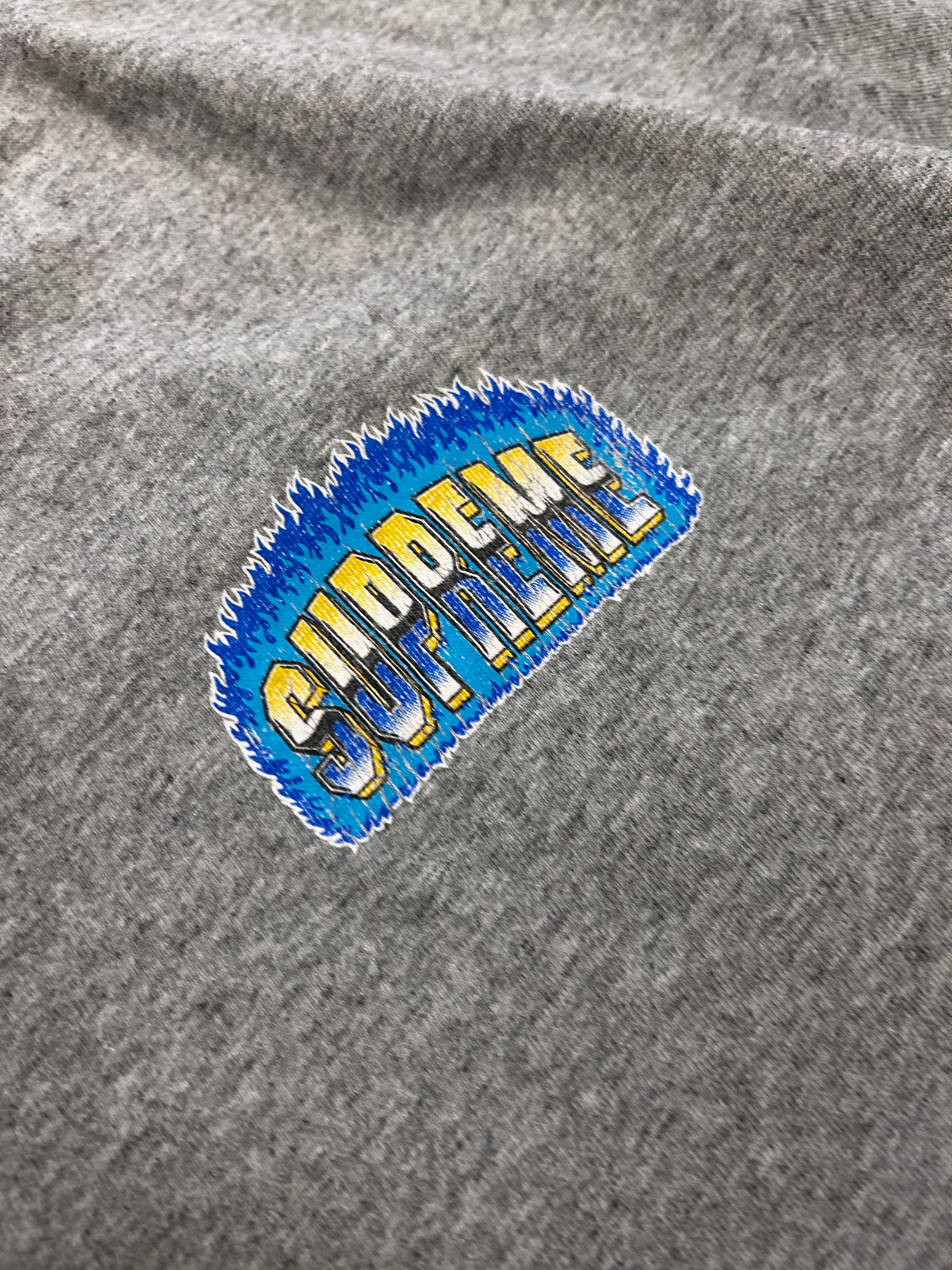 Supreme tshirt