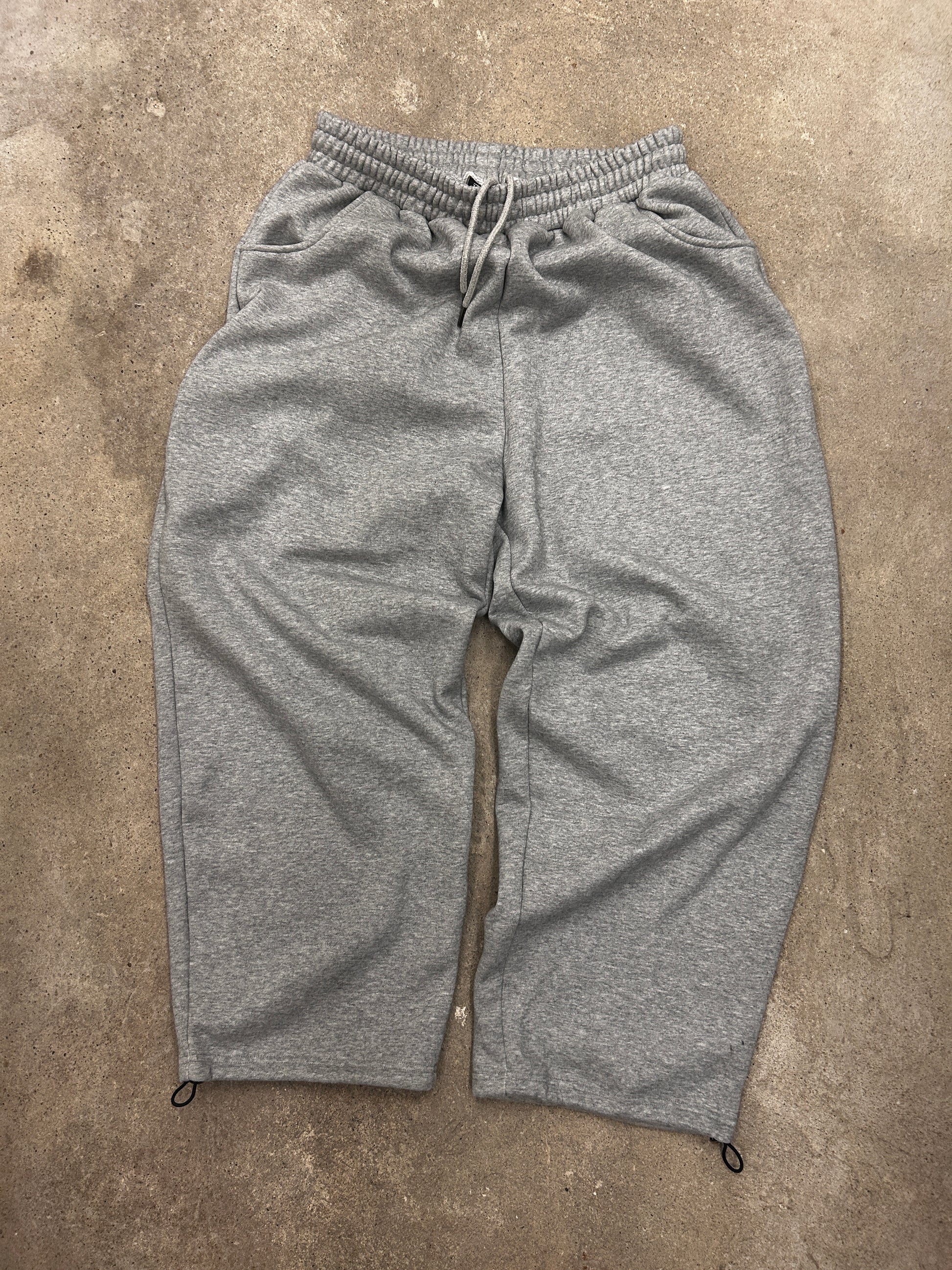 Quratee Sweatpants