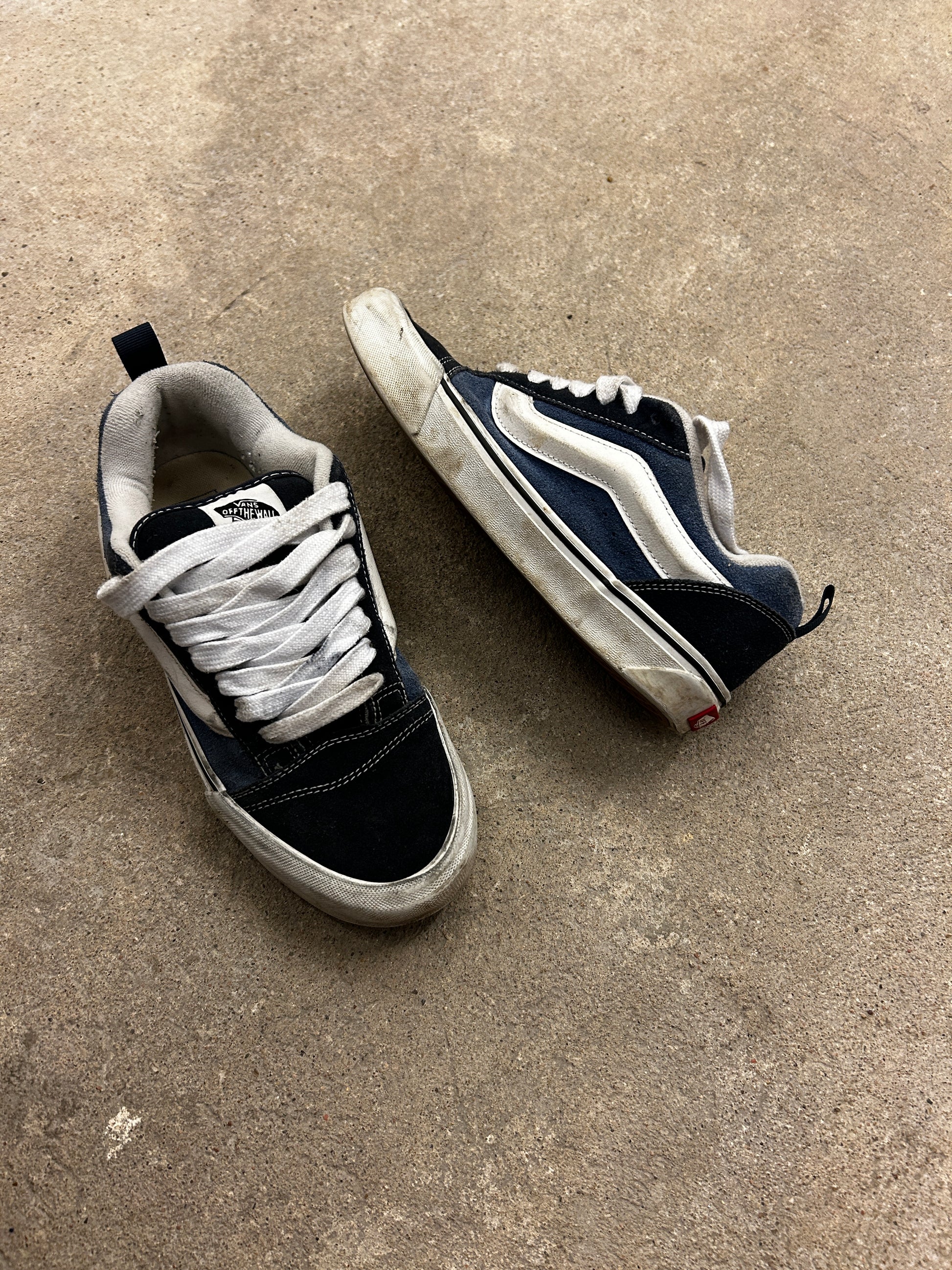 Vans knu