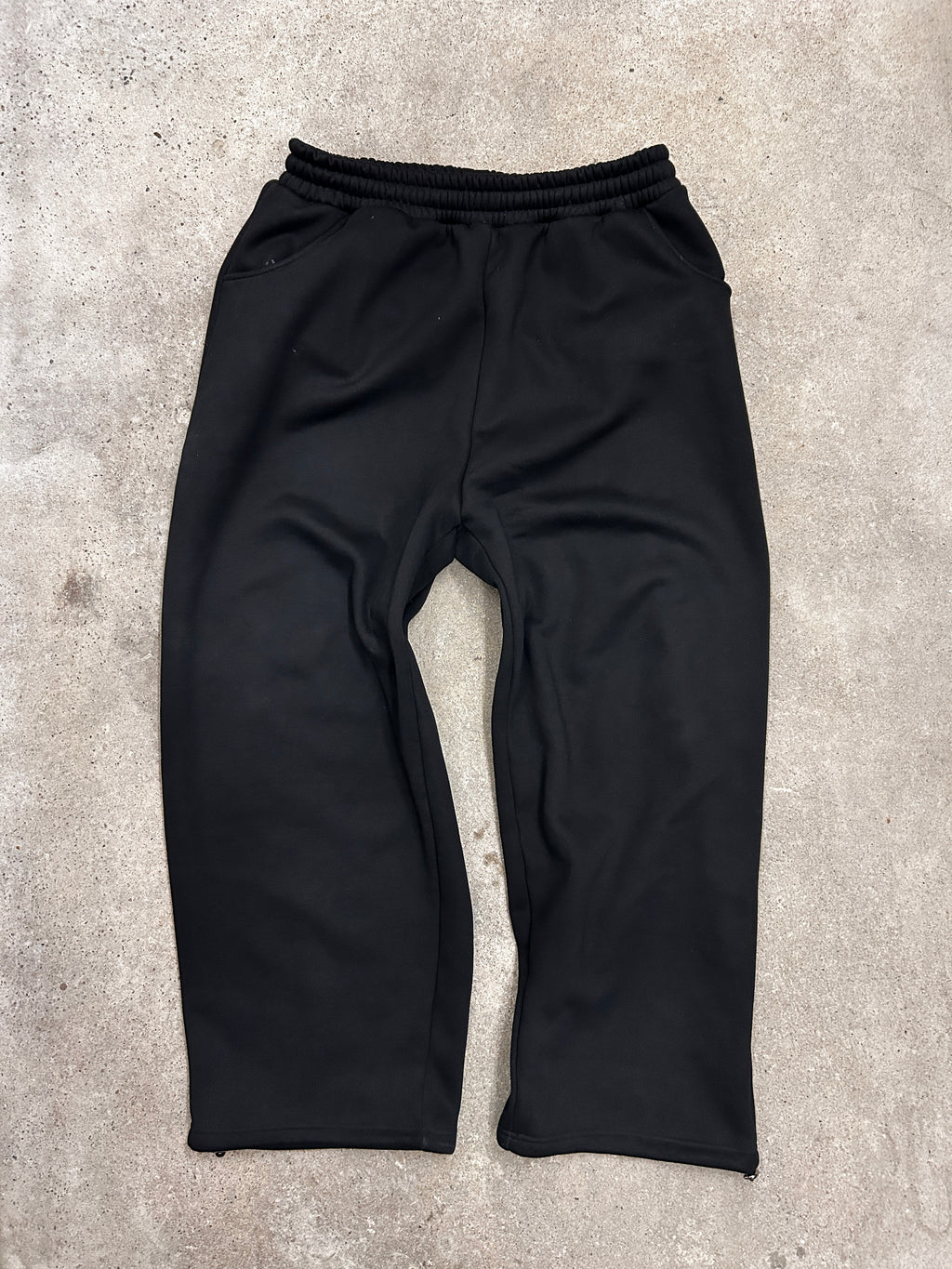 Quratee Sweatpants