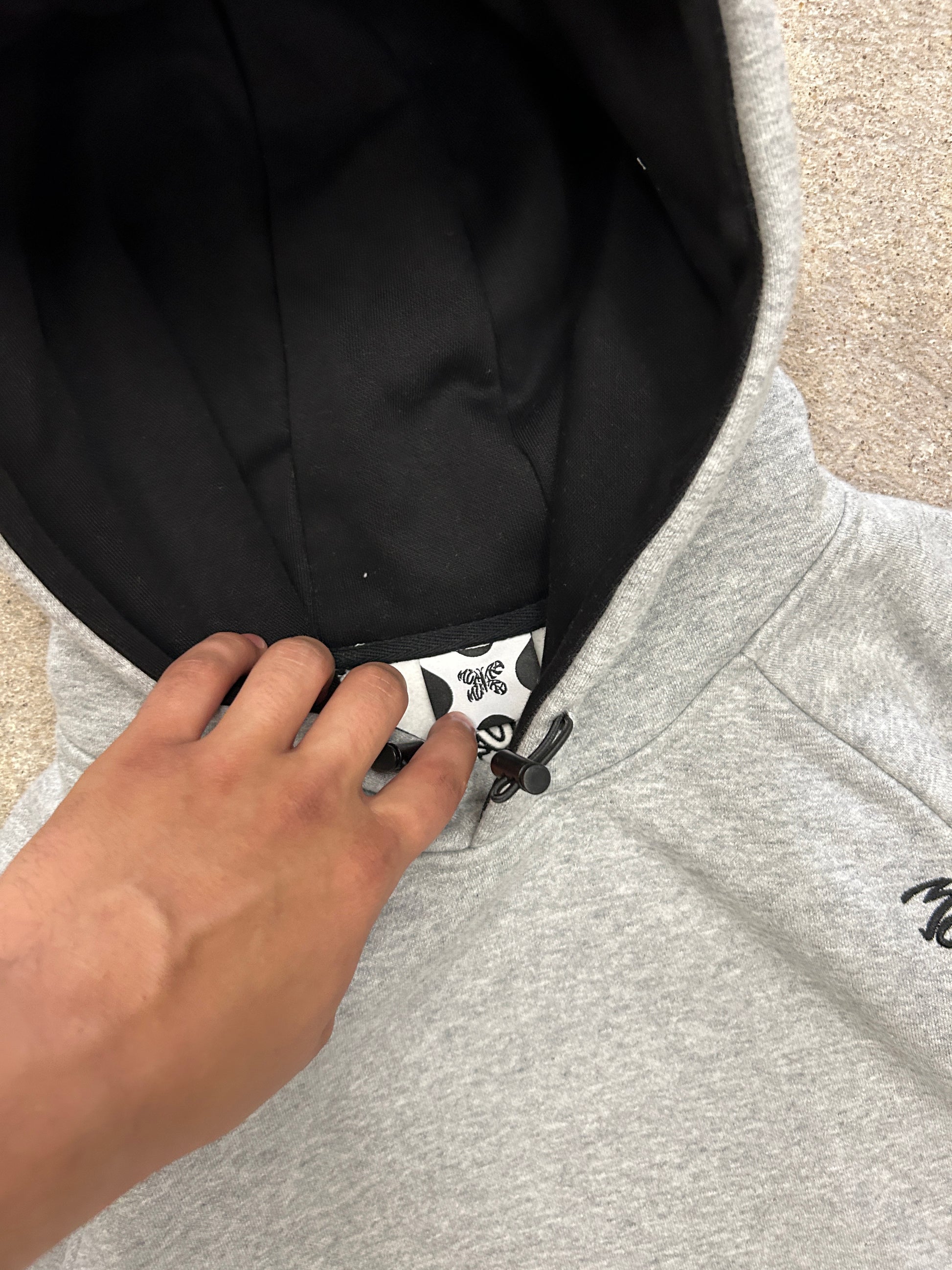 Mertra hoodie
