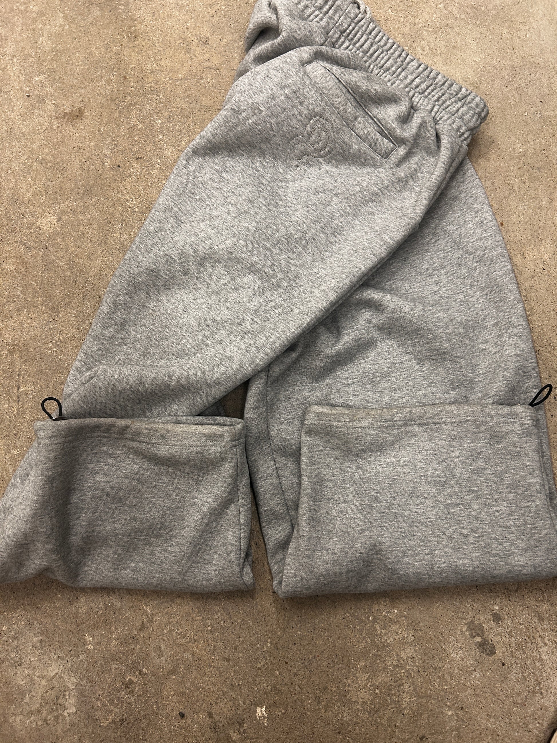 Quratee Sweatpants