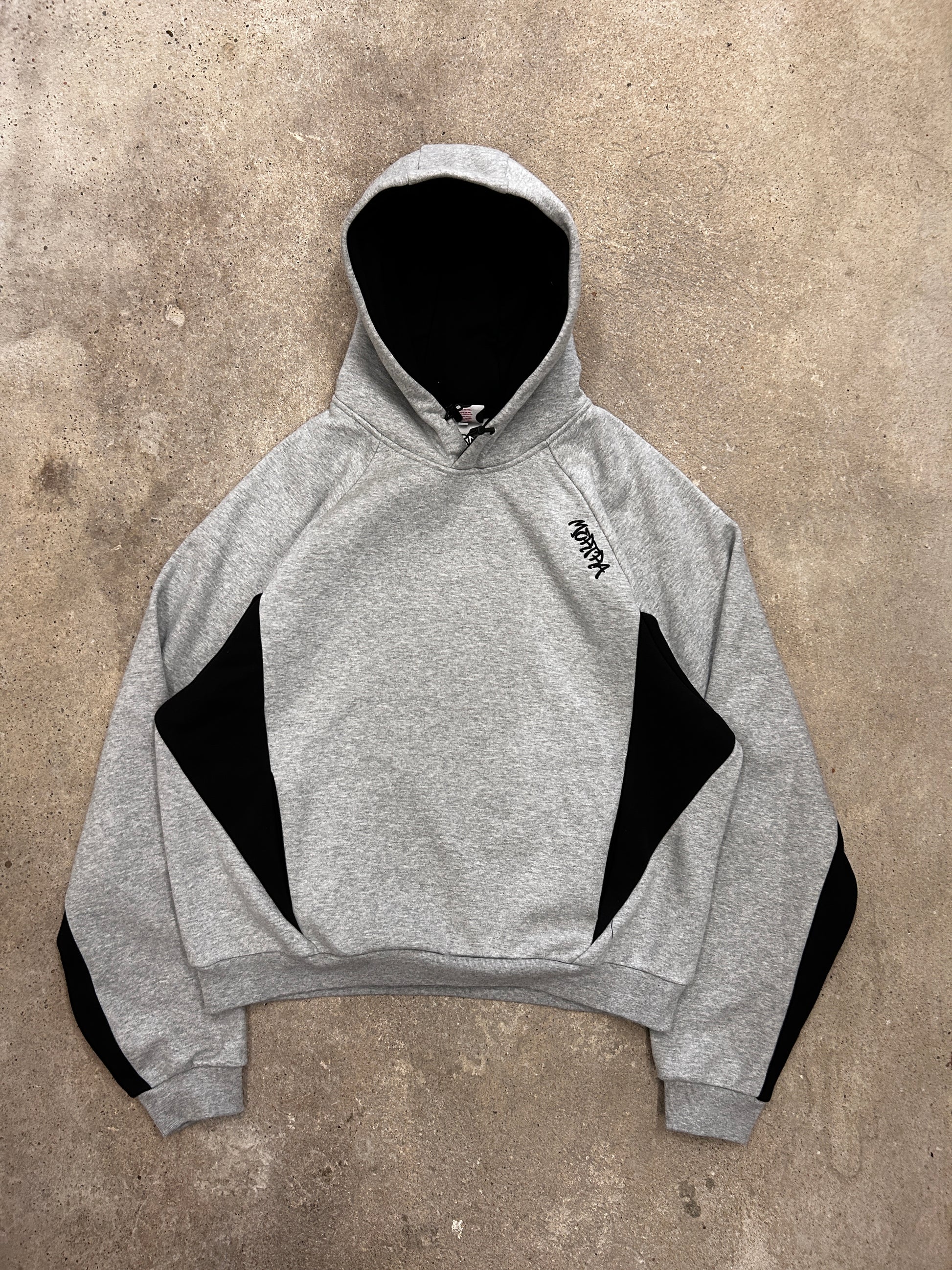 Mertra hoodie