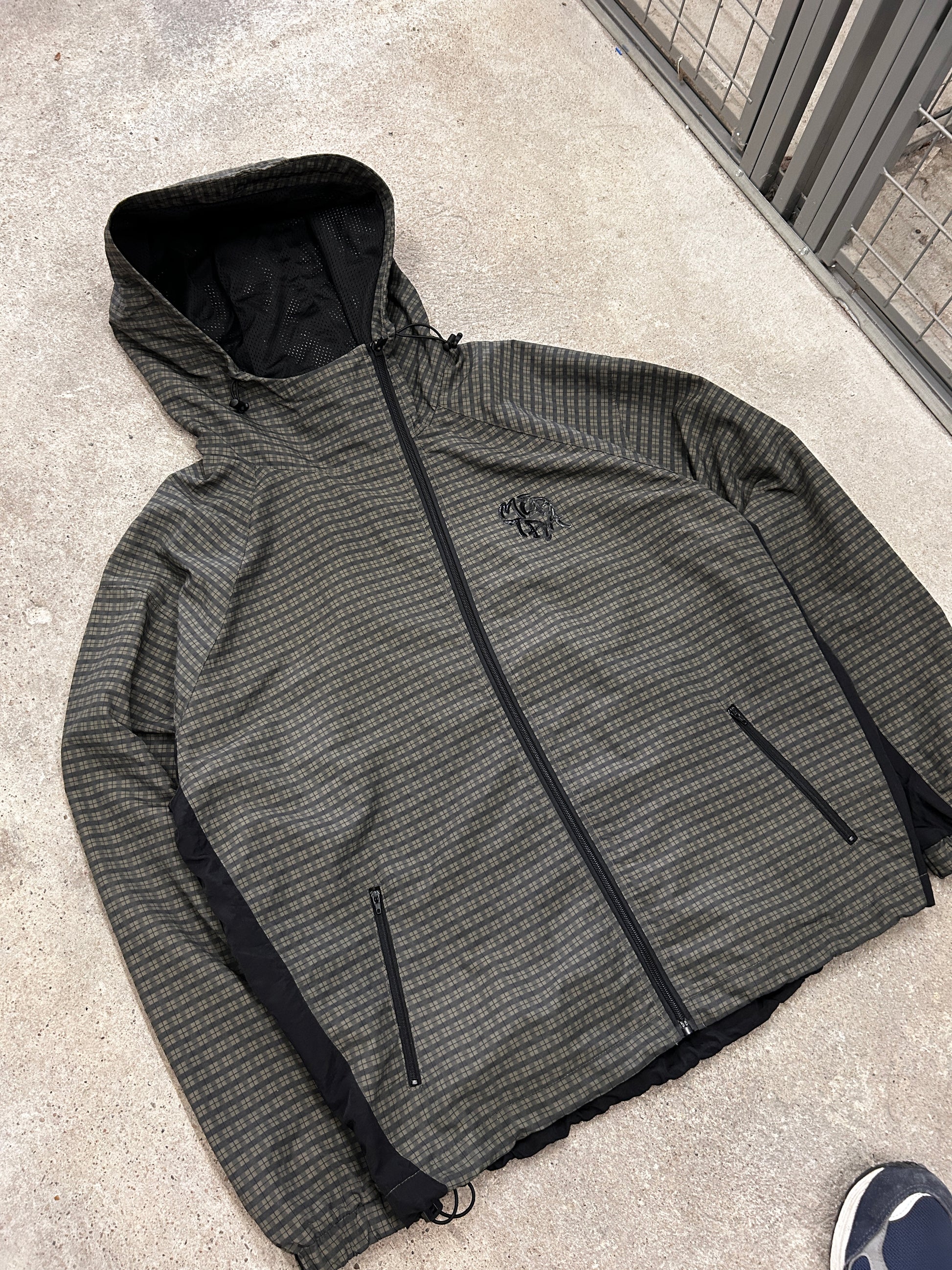 Mertra jacket