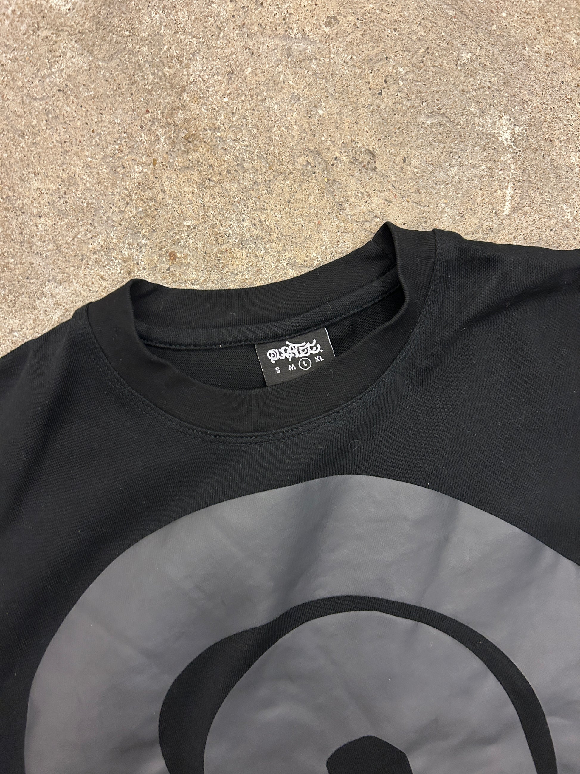 Quratee tshirt