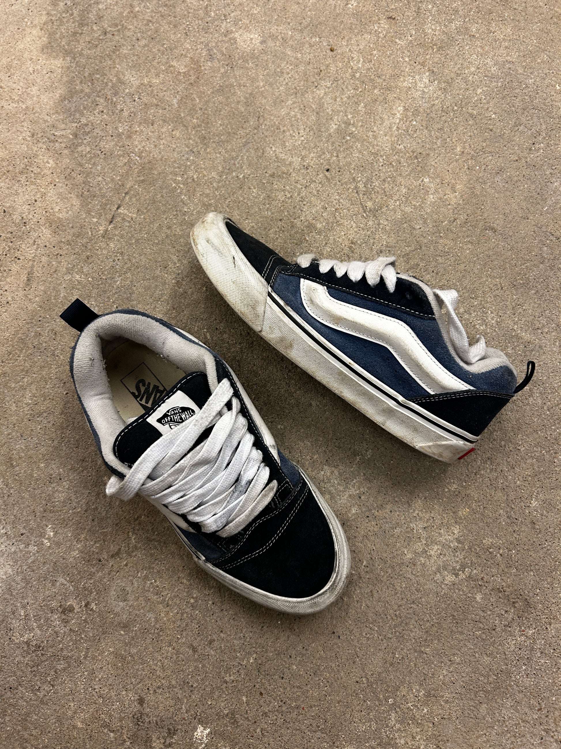 Vans knu