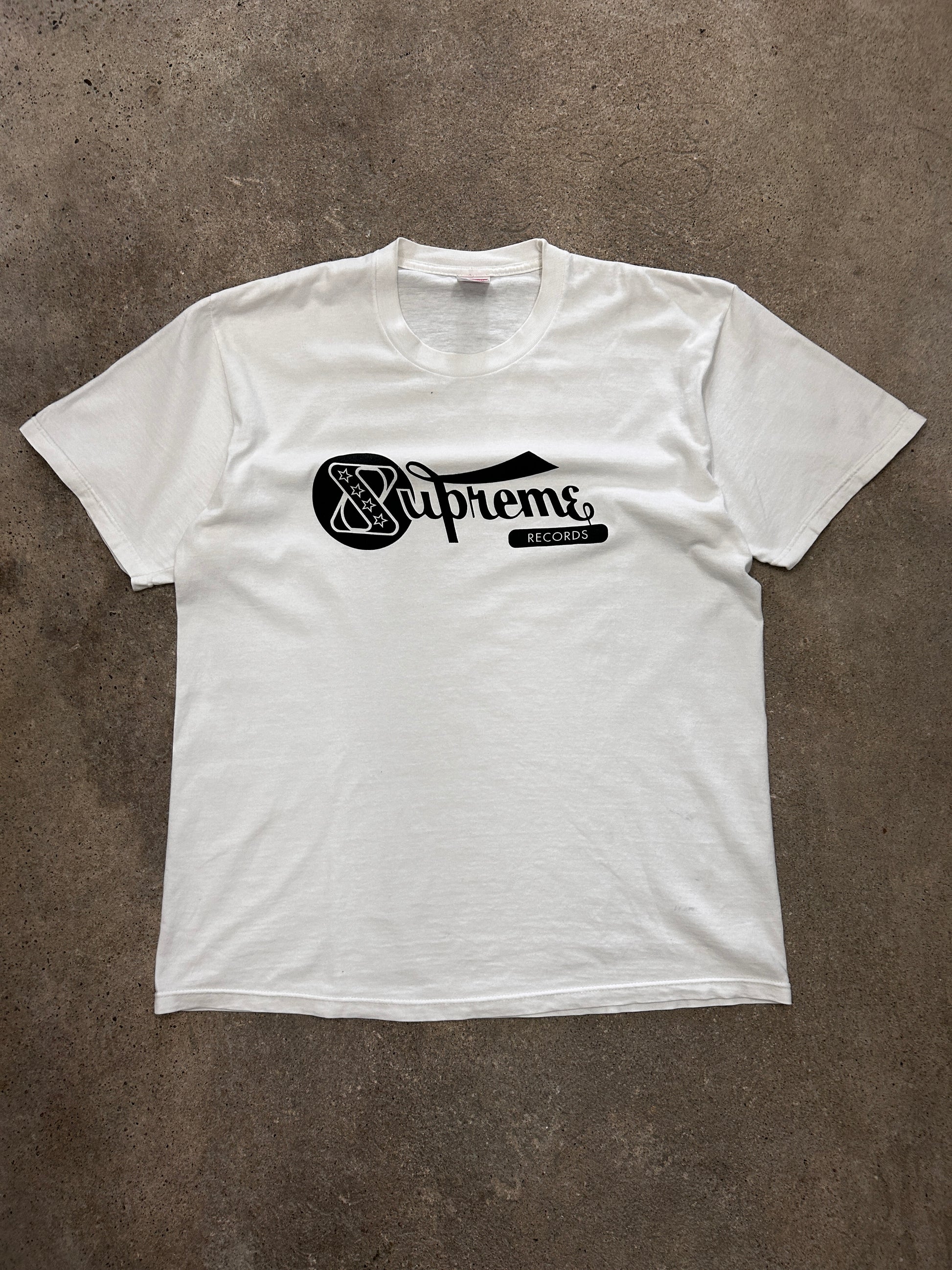 Supreme tshirt