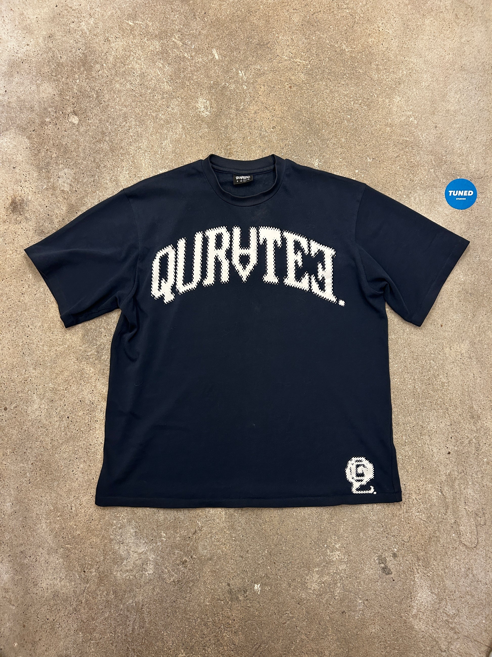 Quratee tshirt